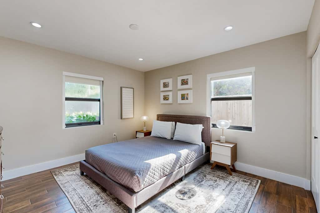 Mid-Century Modern Oasis