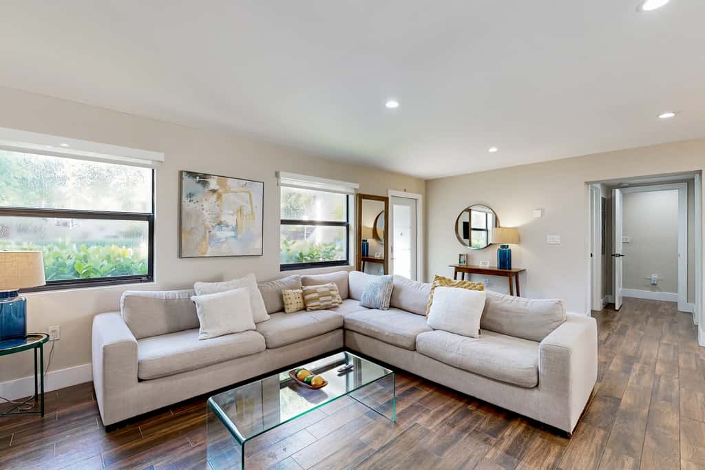 Mid-Century Modern Oasis