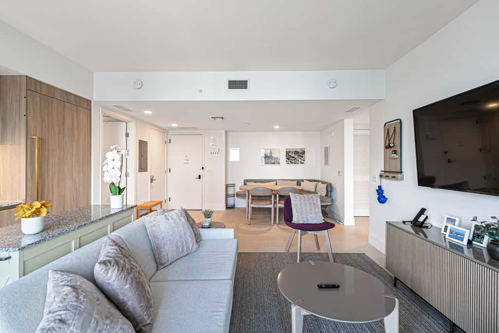 Grand Vista 4501