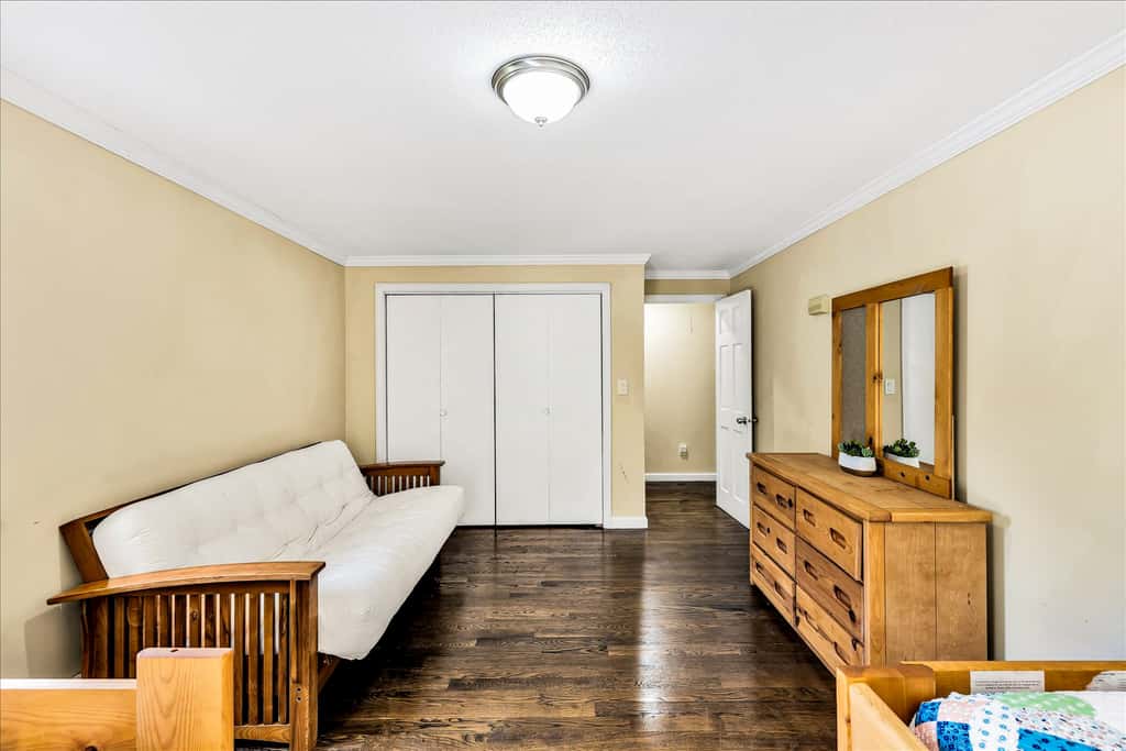 Goose Point Getaway
