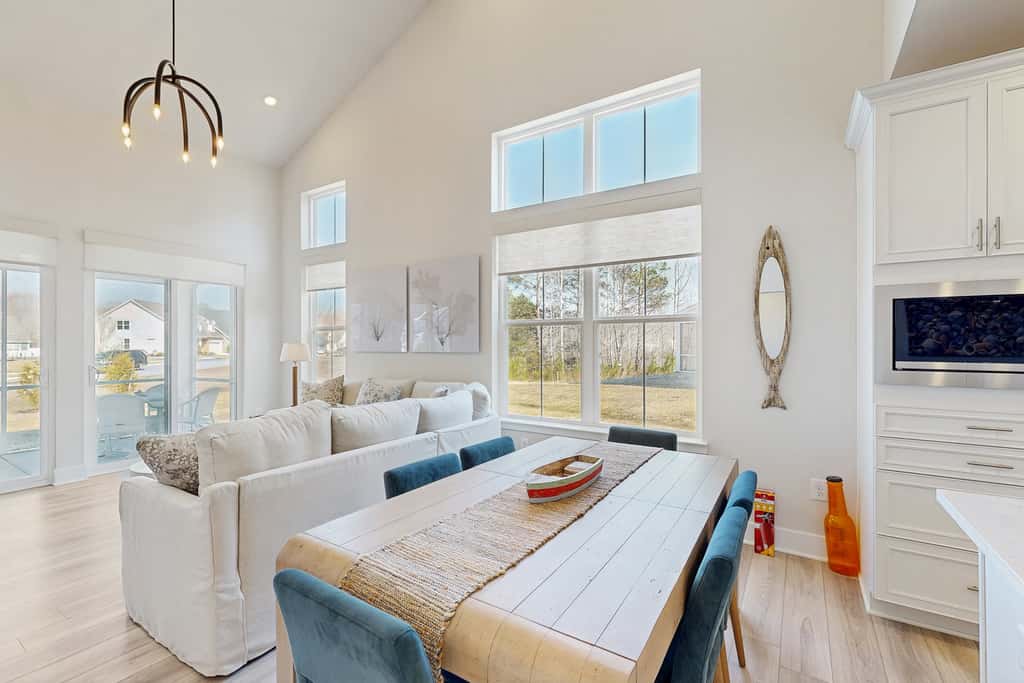 Milos Haven - 31317 Taywood Dr