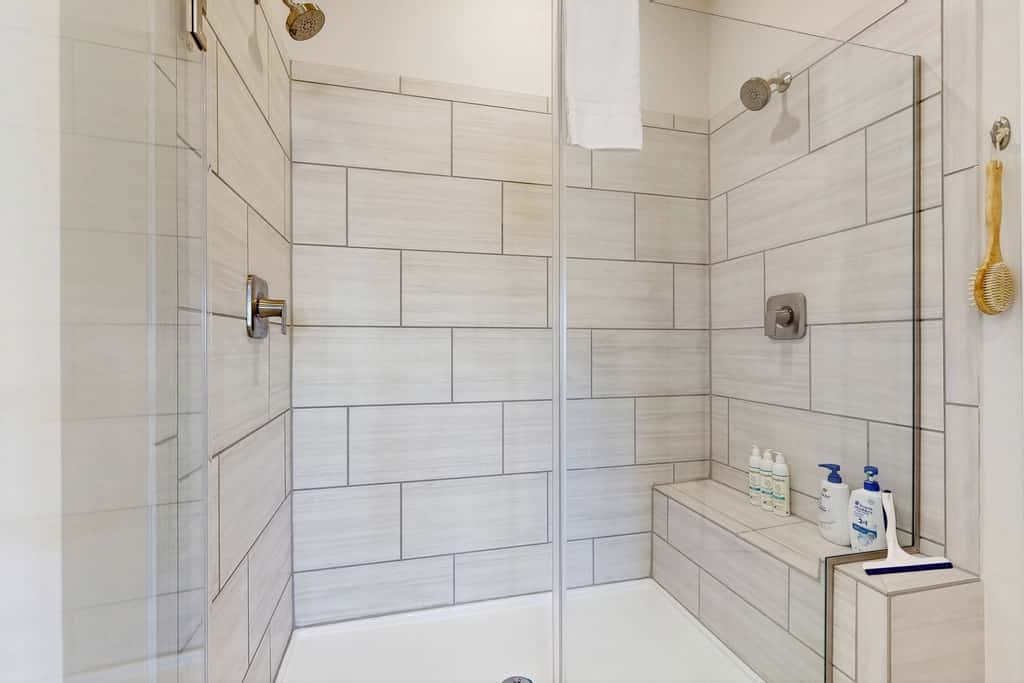 Milos Haven - 31317 Taywood Dr