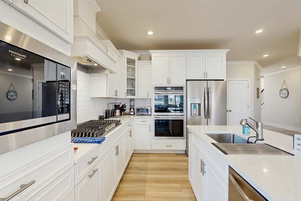 Milos Haven - 31317 Taywood Dr