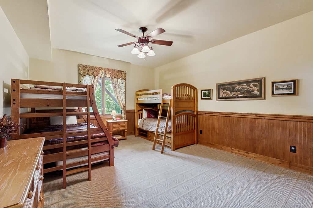 Black Bear Lodge