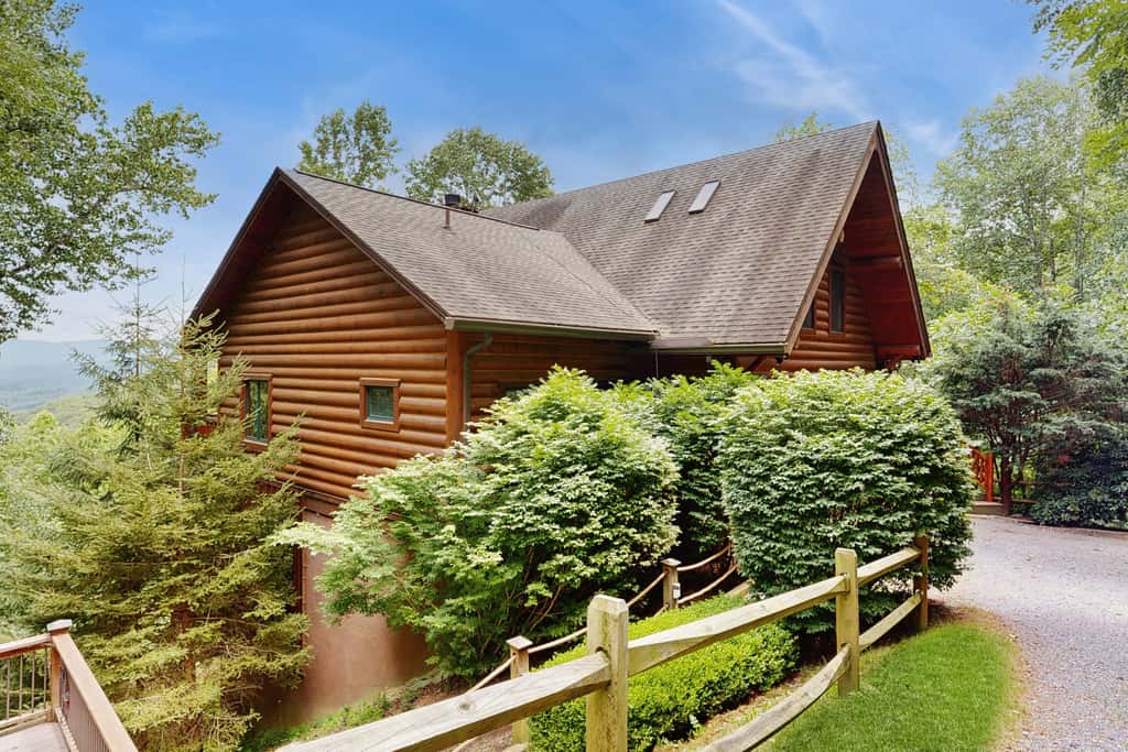 Black Bear Lodge