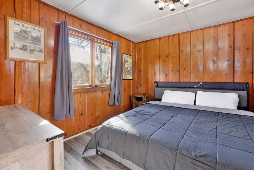 0101-Sunset | 1BR/1BA Big Bear cabin, forest views