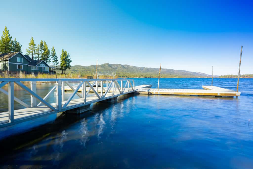 Little Pines Couples Lakeside Cottage at Big Bear Lake