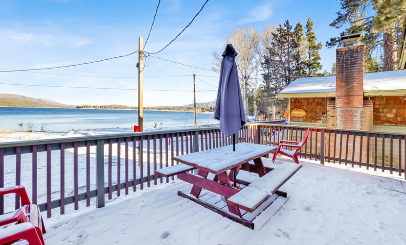 Lakeside Family Cabin at Shore Acres Lodge Big Bear