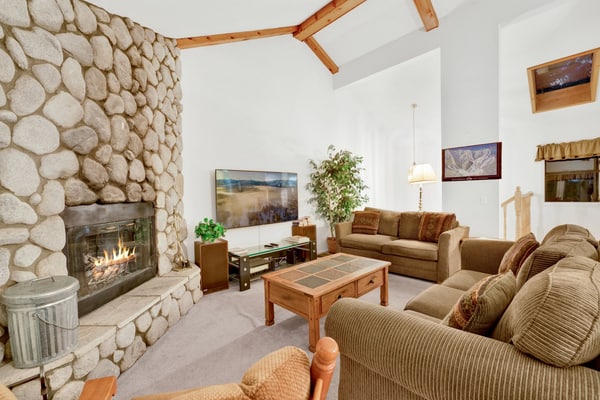 Modern 2BR/2.5BA Resort Condo: Attached Garage, Pond Views & Steps to Resort