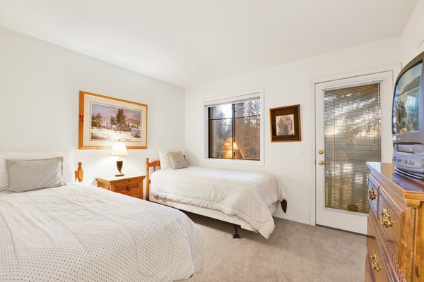 Modern 2BR/2.5BA Resort Condo: Attached Garage, Pond Views & Steps to Resort