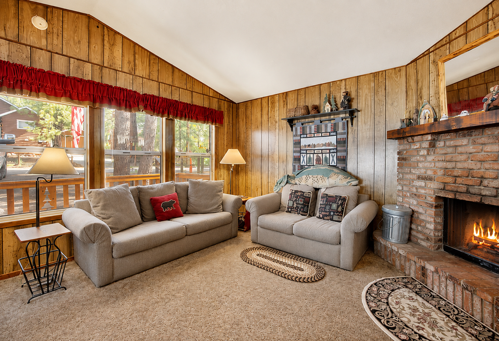 Cozy 2BR/2BA Log Home: Fenced Yard, Gas Fireplace & Walk to Lake
