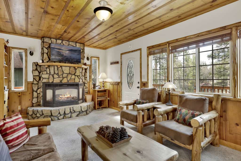 Nine Pines Lodge Retreat in the Pines at Big Bear