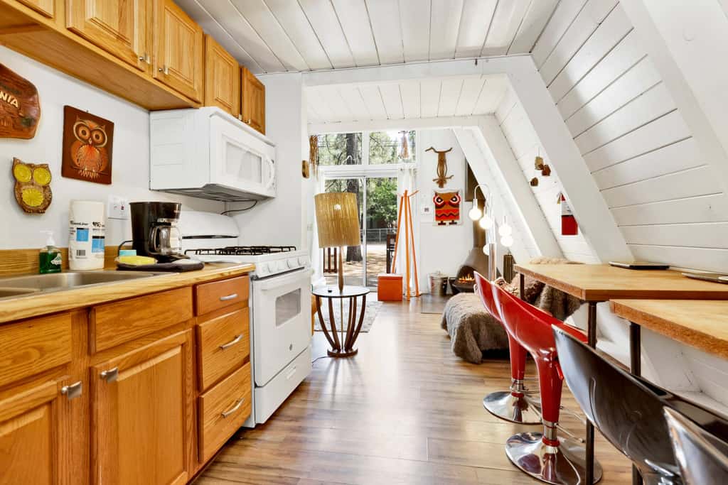 Sunrise Cottage #1800