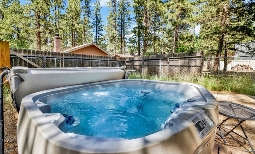 Sunrise Retreat Cottage Big Bear- Hot Tub