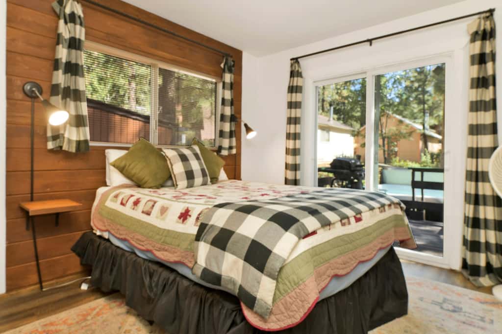 Moonridge Cottage #1817