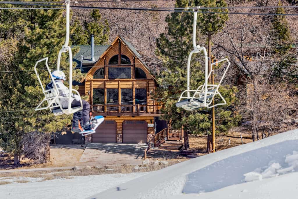 Black Diamond Chalet Big Bear- Hot Tub- Games- Ski Lift Retreat