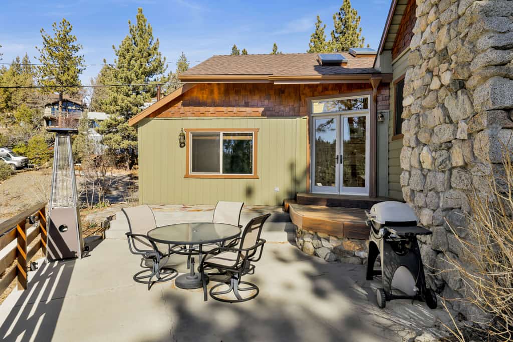 Pleasant Pause Family Retreat | Across from Lake | Fawnskin, Big Bear