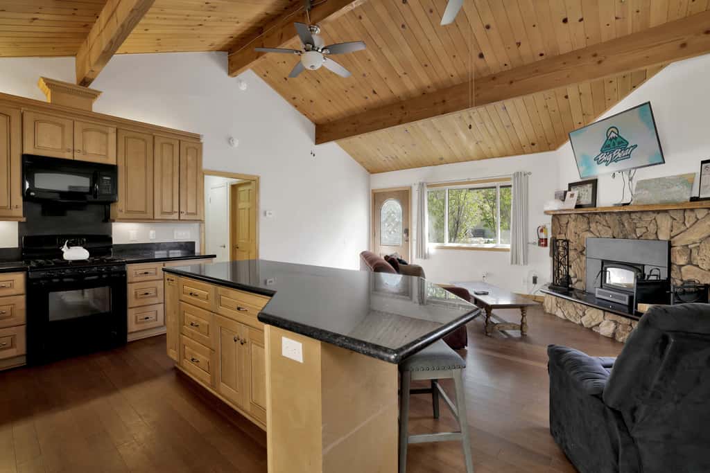 Shasta Mountain Cabin #1916