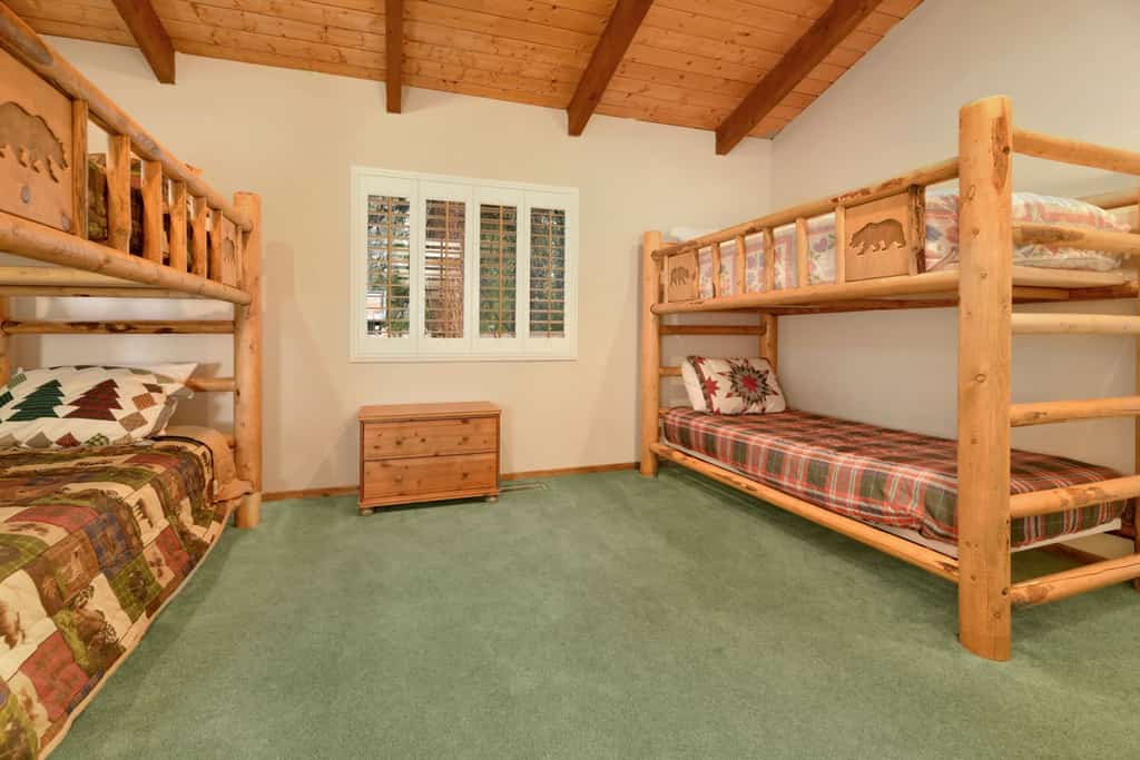 La Cerena Getaway at Big Bear- Pool Table- Ski Resort Central