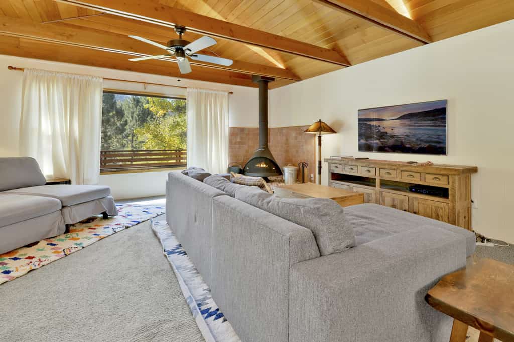 Bow Canyon Ski Haus Chalet