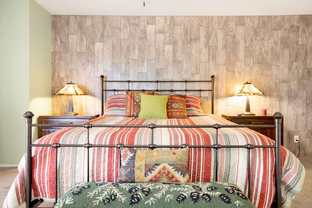 Brownie's Den Ski Resort Townhouse at Big Bear