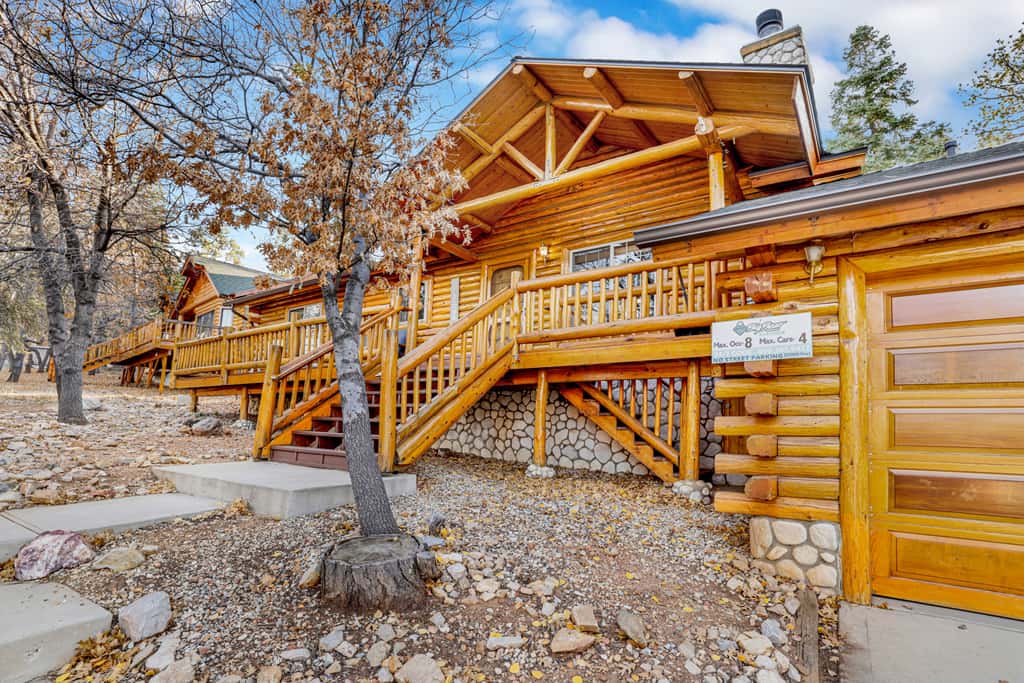 Crescenta Pines Log Cabin #2346