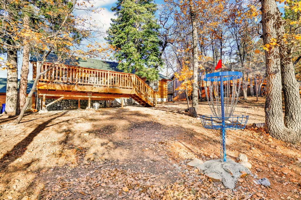 Crescenta Pines Log Cabin #2346