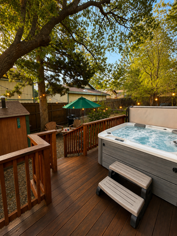 Apres Chalet Retreat | Pet-Friendly Cottage | Hot Tub | Nature Escape