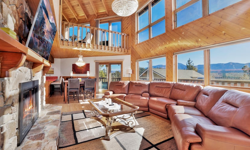 The Octagon Big Bear | Hot Tub | Game Room | Views| Pool Table