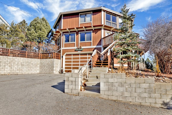 The Octagon Big Bear | Hot Tub | Game Room | Views| Pool Table