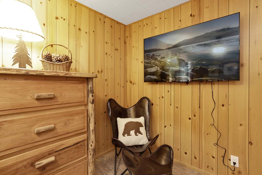 Bruin Chalet #2464