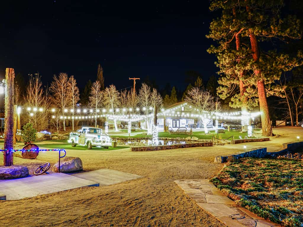 Shay Meadows Ranch & Resort: 13BR, 12BA Luxury Retreat on 5 Acres, Sleeps 56 with Pond & Gazebobo