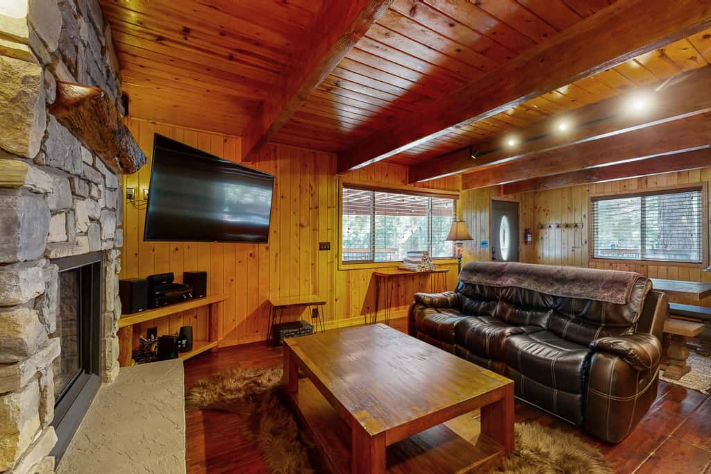 Primrose Cabin #709