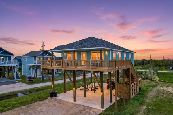 Beach House | Ocean Views, Deck, BBQ & Pet-Friendly