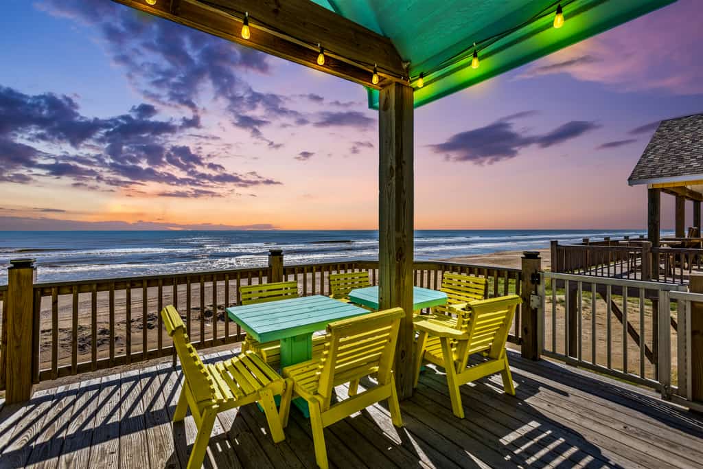 Beachfront | Hot Tub, Game Room