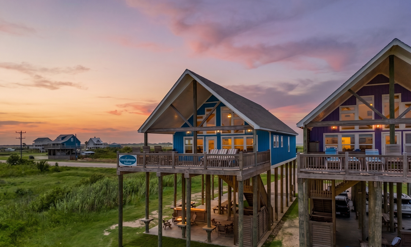 Beachfront | Pool | Ocean Views, Loft & Bar