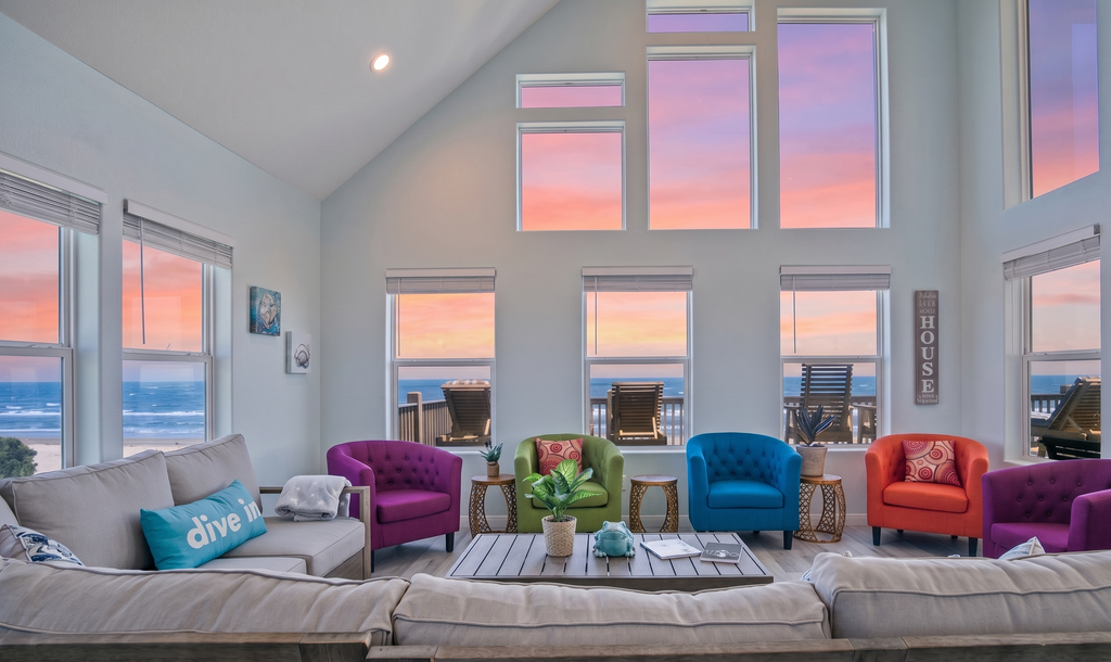 Beachfront | Ocean Views, Sunroom & Pet-Friendly