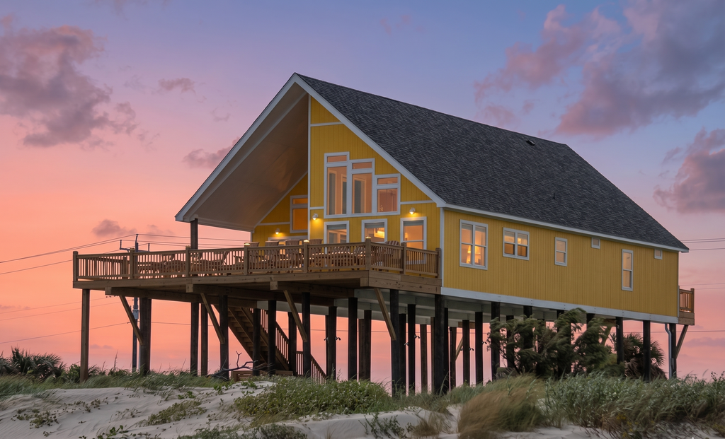 Beachfront | Ocean Views, Sunroom & Pet-Friendly