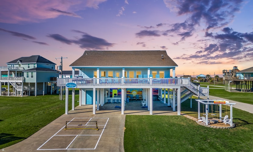 Luxury Beachfront I Hot Tub, Firepit, Elevator & EV Charger