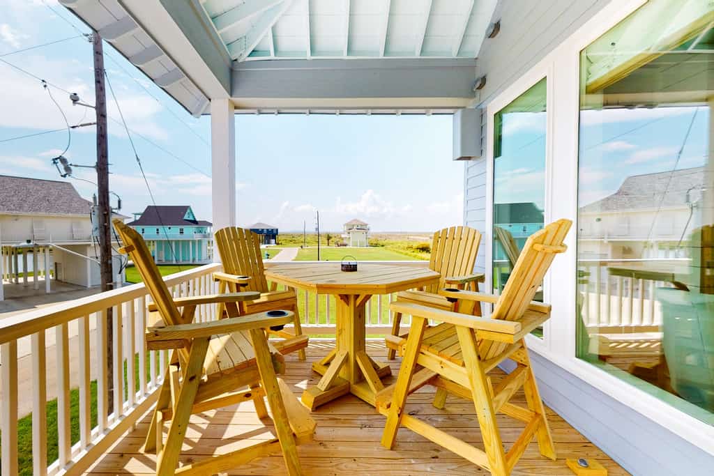 Modern | Gulf Views | Gated Community | Dog Haven
