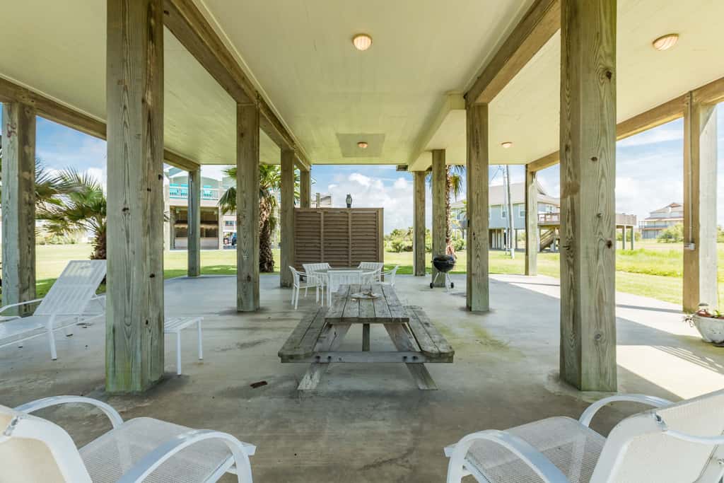 Four Palms