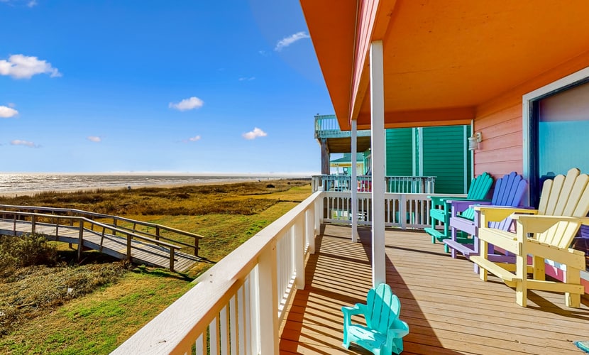 Stunning | Beachfront | Beach Access | Pet-Friendly