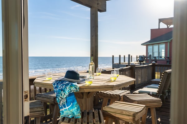 Prime | Beachfront | Private Gazebo | Sleeps 14