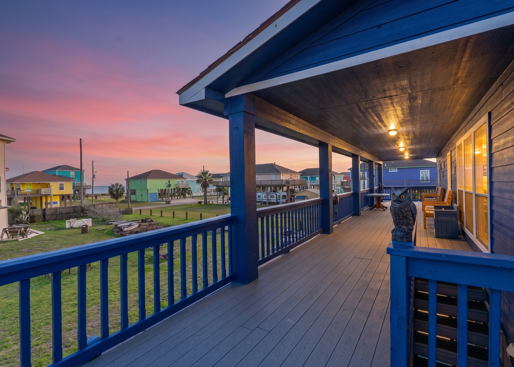 Escape | Gulf Views | Large Deck | Pet Friendly