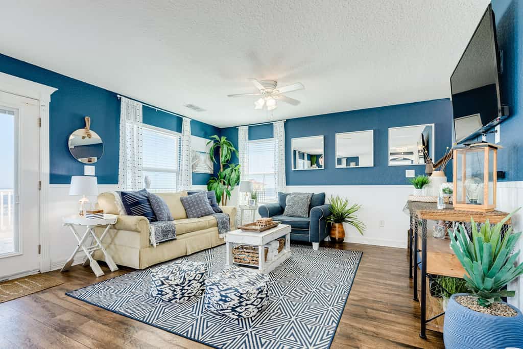 Oasis | Beachfront | Volleyball Court | Sleeps 12