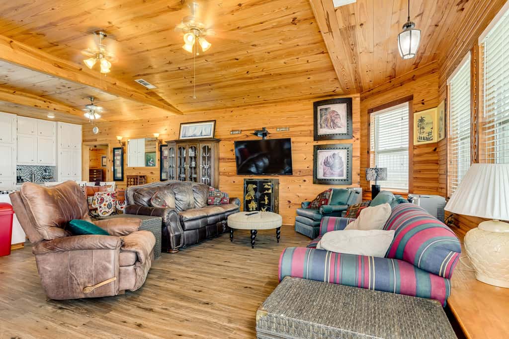 Cabin by the Sea