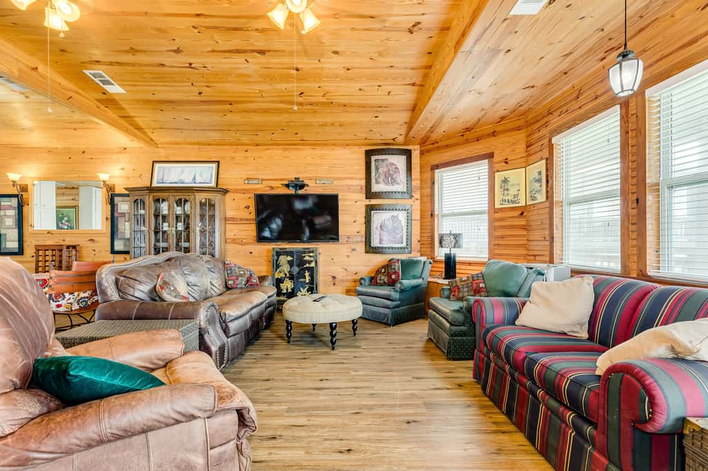 Cabin by the Sea