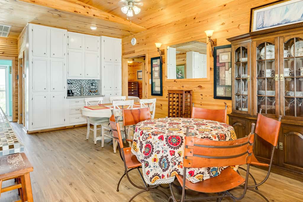 Cabin by the Sea