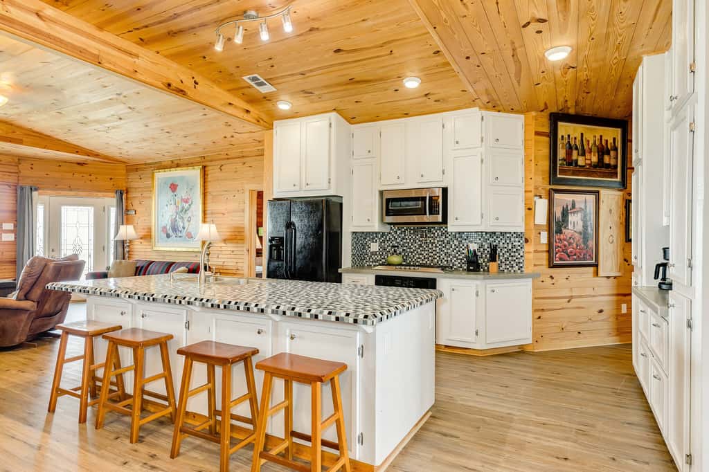 Cabin by the Sea