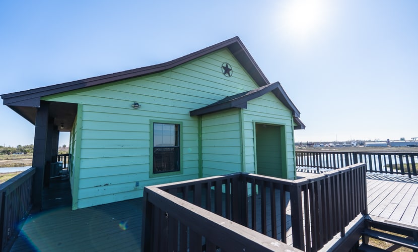 Escape | Bay Views | Large Deck | Group Ready